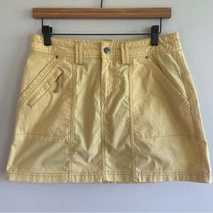 Title Nine Women's Skirt With Built-In Shorts Yellow Size 4